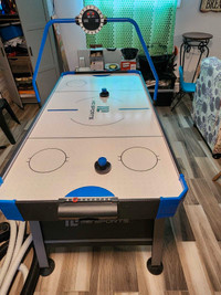 Air hockey electronic table excellent conditions 