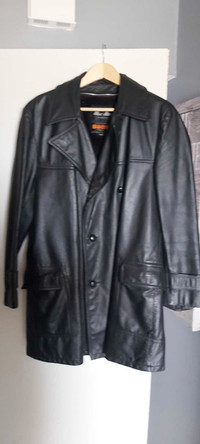 Vintage 3/4 leather coat/jacket