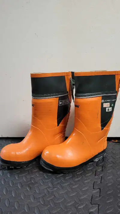 Viking Timberwolf chainsaw boots, View more
