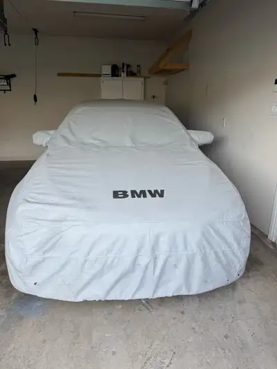 Original equipment from BMW for 2014 5-series. Top quality. Good shape used inside a garage so the c...