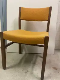 Free chair 