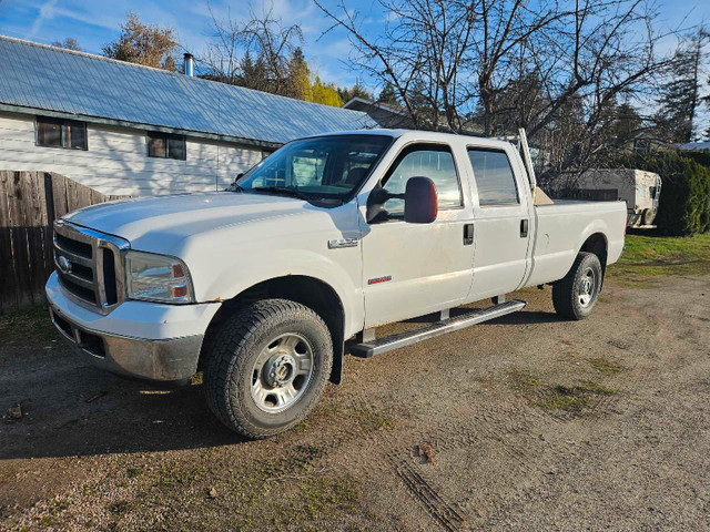 2007 Ford F350  in Cars & Trucks in Kamloops - Image 3