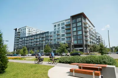 sublease 4 1/2 apartment in Laval