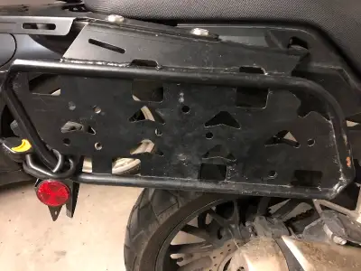 One owner with no accidents. Minor scratches on fairing but no cracks. For TRADE on a Honda Monkey o...