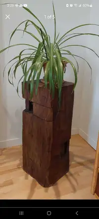 Piedestal en bois rustic / Vintage wood pedestal