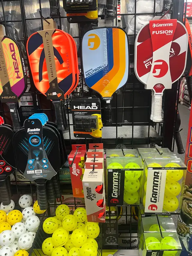 Demo HEAD Pickleball Paddles – Try Before You Buy!62863733295874122