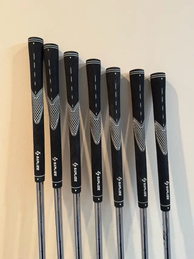 TaylorMade P790Ti Iron Set 5-AW in Golf in Edmonton - Image 6