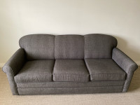 COUCH/PULL OUT BED