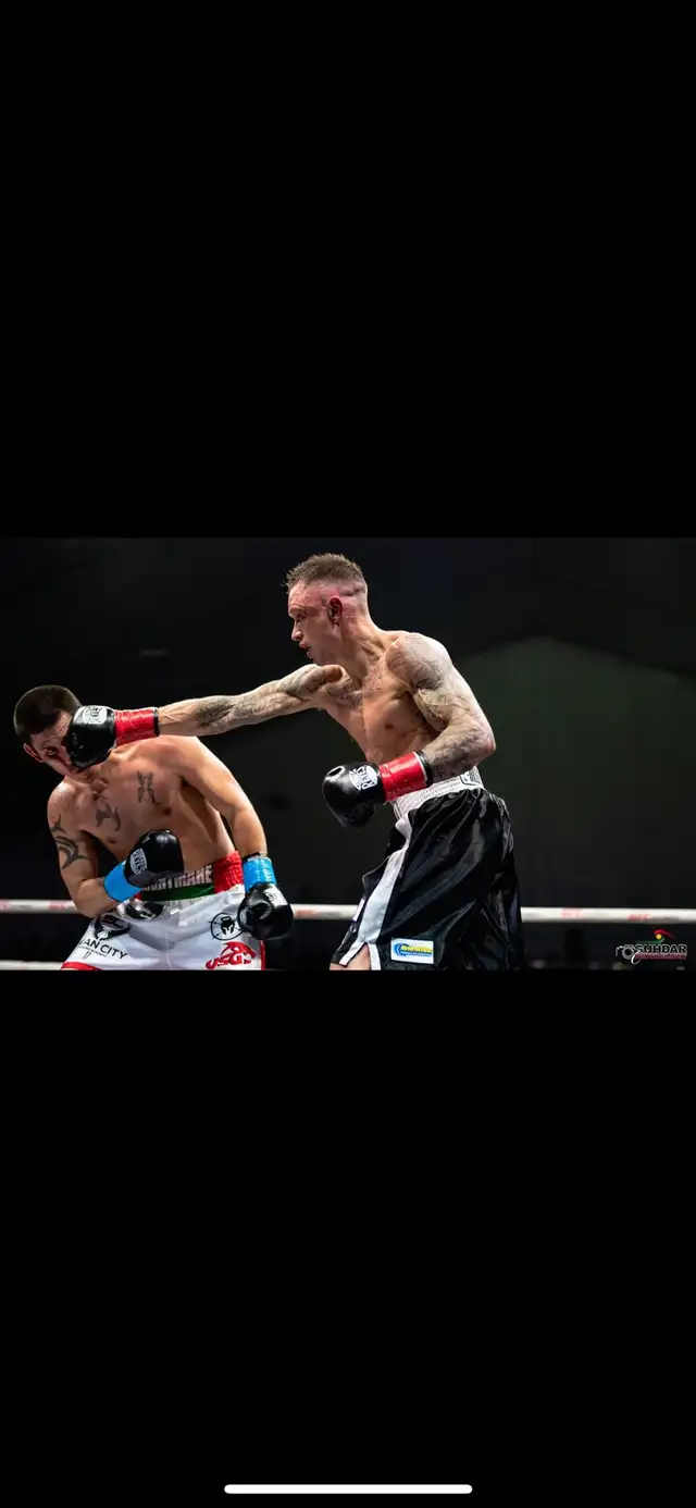 1 On 1 Boxing Training/Group Classes546142146266419202