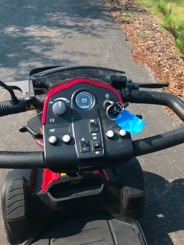 Pursuit Mobility Scooter62863278018691123