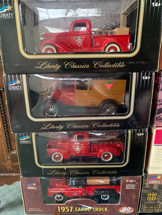 Diecast Canadian Tire Trucks 1:24  in Arts & Collectibles in Belleville - Image 2