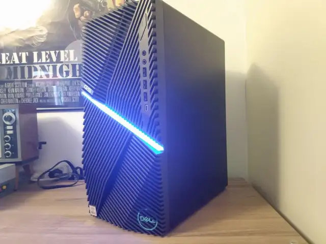 dell gaming pc in Desktop Computers in City of Toronto - Image 2