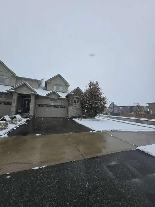 Commercial and Residential Snow Removal 2026/27 - Kitchener Wate in Snow Removal & Property Maintenance in Kitchener / Waterloo - Image 11