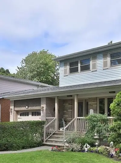 Full house for rent, detached, with landscaped garden, inground pool, 4 bedrooms, fully finished bas...