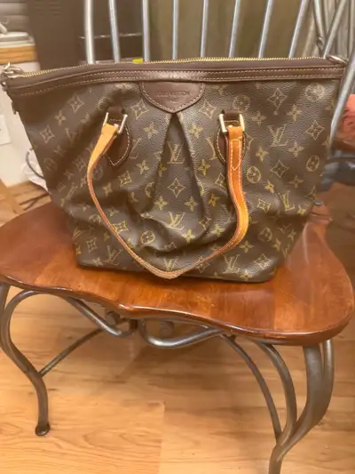 AUTHENTIC LOUIS VUITTON PALERMO PM MONOGRAM CANVAS, View more