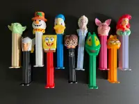 Lot de 11 jouets bonbon PEZ lot of 11 pieces Yoda Donald Duck Pr