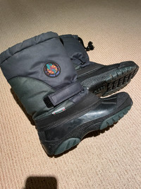 Pajar snow boots size 7