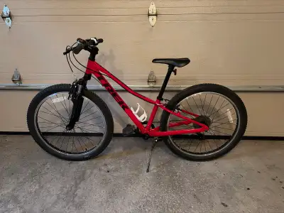 2023 Trek Precaliber 24 8S G Sus Bike - lightly used, View more