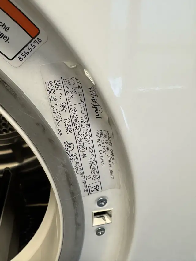 Used Whirlpool Stacked Washer and Dryer for Sale in Washers & Dryers in City of Toronto - Image 4