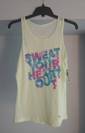 Youth Girls Size XL 14 "Sweat Your Heart Out" Tank Top - New in Kids & Youth in Burnaby/New Westminster