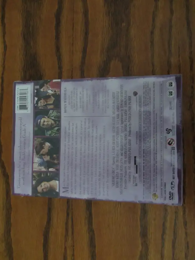 Gilmore Girls The Complete  Season 3 DVD New Sealed in CDs, DVDs & Blu-ray in Oakville / Halton Region - Image 4