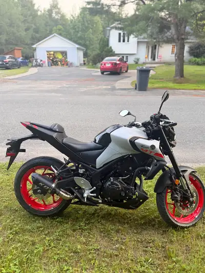 ** 2020 Yamaha MT-03 ABS ** Only 4400 KMS VIN: MH3RH20N2LK001104 Comes || SAFETY CERTIFIED || and in...