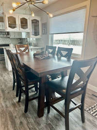 Counter height 7 piece dining set with 2 leaves