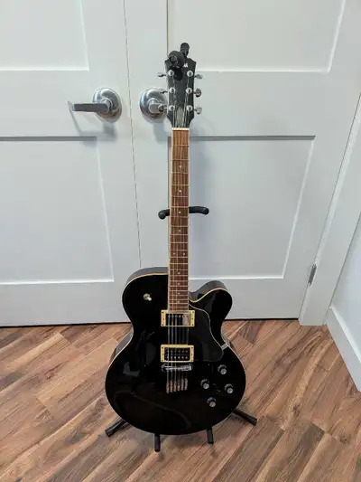 Yamaha AE500 Hollow Body Archtop Electric Guitar, View more