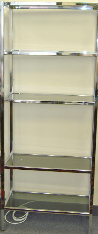 1 ETAGERE EN METAL CHROME 5 TABLETTES CHROME GLASS SHELF dans Décoration intérieure et accessoires  à Ville de Montréal - Image 2