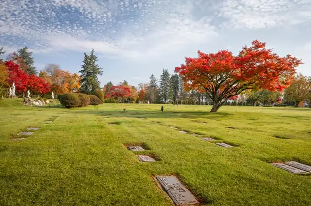 MUST SELL! - 4 Grave Plots Valley View Cemetery - SURREY B.C628632617132821217