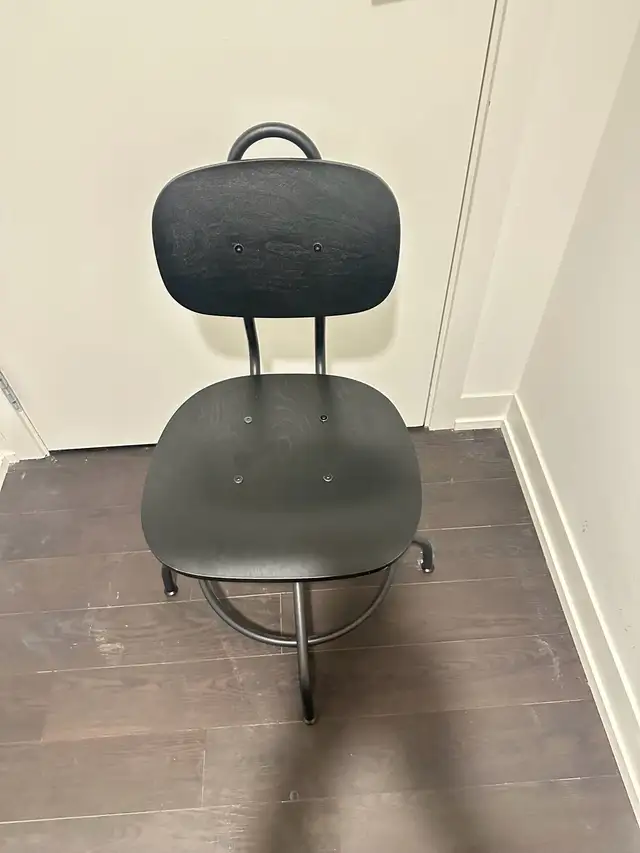 IKEA KULLABERG Rotating chair in Chairs & Recliners in City of Toronto - Image 2