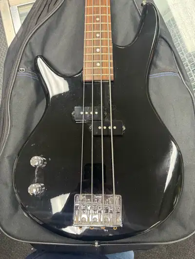 Ibanez GIO BASS soundgear Left Handed, View more