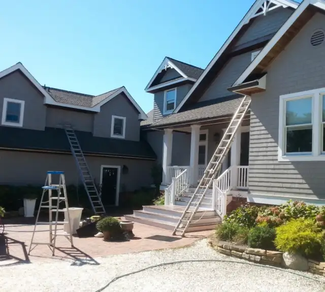 Eavestrough & Gutter Cleaning Service634176187932191228