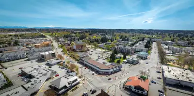 Walk-up office space in Langley City’s Historic Downtown. Just steps from restaurants and cafés, wit...
