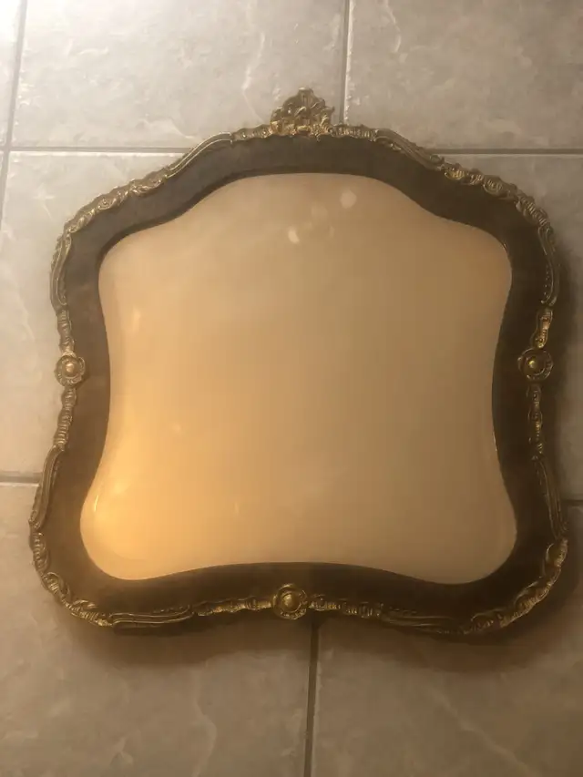 Antique wood & gilded stucco wall mirror.18”x17”. in Home Décor & Accents in Markham / York Region - Image 2