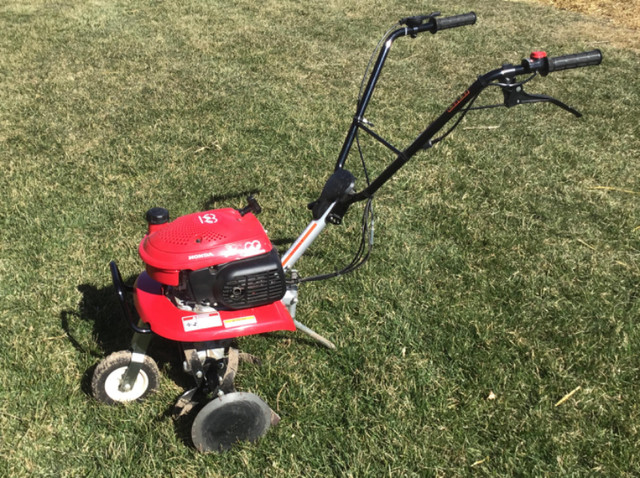 Honda F220 Rototiller - Like New in Other in Peterborough