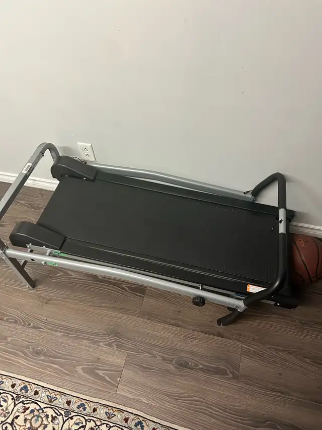 treadmill in Exercise Equipment in Ottawa - Image 3