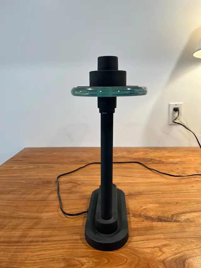 Desktop lamp - dimmable65561365335555122