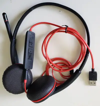Plantronics / OneOdio Headset, new- downtown, View more