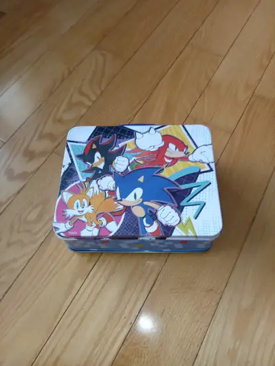 Sonic tin lunchbox, View more