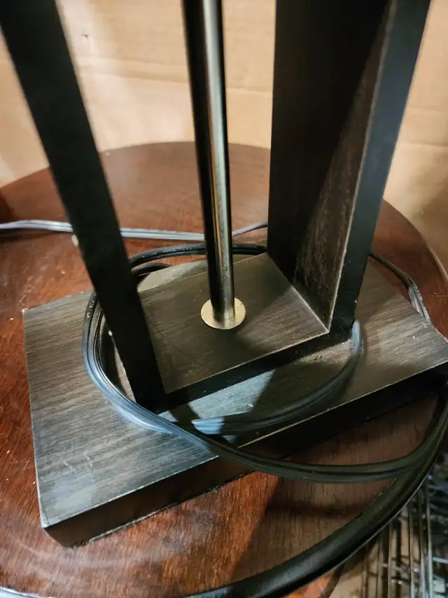 lamp wood shelf light table desk indoor lighting, no shade in Indoor Lighting & Fans in Oakville / Halton Region - Image 5