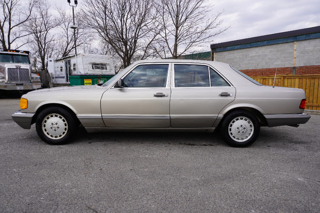 1984 Mercedes Benz 300SE in Cars & Trucks in City of Toronto - Image 2