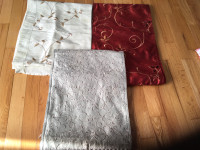 Assortment of linens 