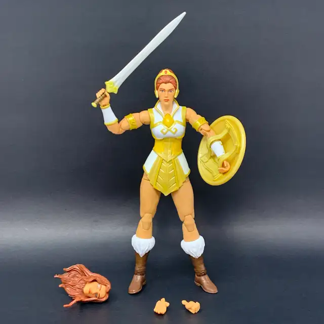 Masters of the Universe Teela Masterverse complete figure