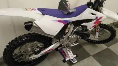 NEW YZ250 2 stroke 50th Anniversary. Comes with stand. Must see! Bike was started at the dealer, too...