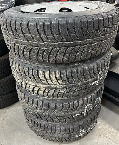 Off a Toyota RAV4 - Like New Size: 225/65R17 Center Bore / Hub Bore: 60.1 mm Bolt Pattern: 5x114.3 T...