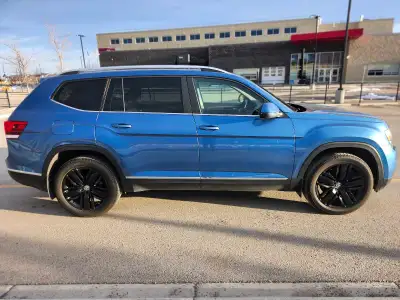 Luxury 7 passenger SUV. Drive with confidence in all weather with the reliable and powerful 3.6l V6...