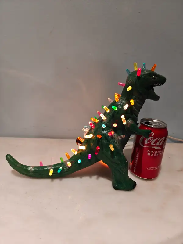 Christmas ceramic dinosaur dino lighted tabletop display in Arts & Collectibles in City of Toronto - Image 6