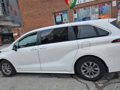Hello everyone, I offer ride from Ottawa to Montreal Cornwall, almonte, airport and Thanks