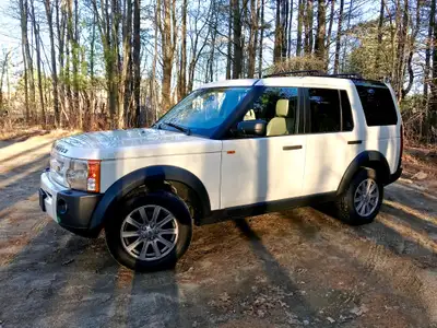 Looking for an LR3. Fine with something that needs some work. Let me know what ya got.